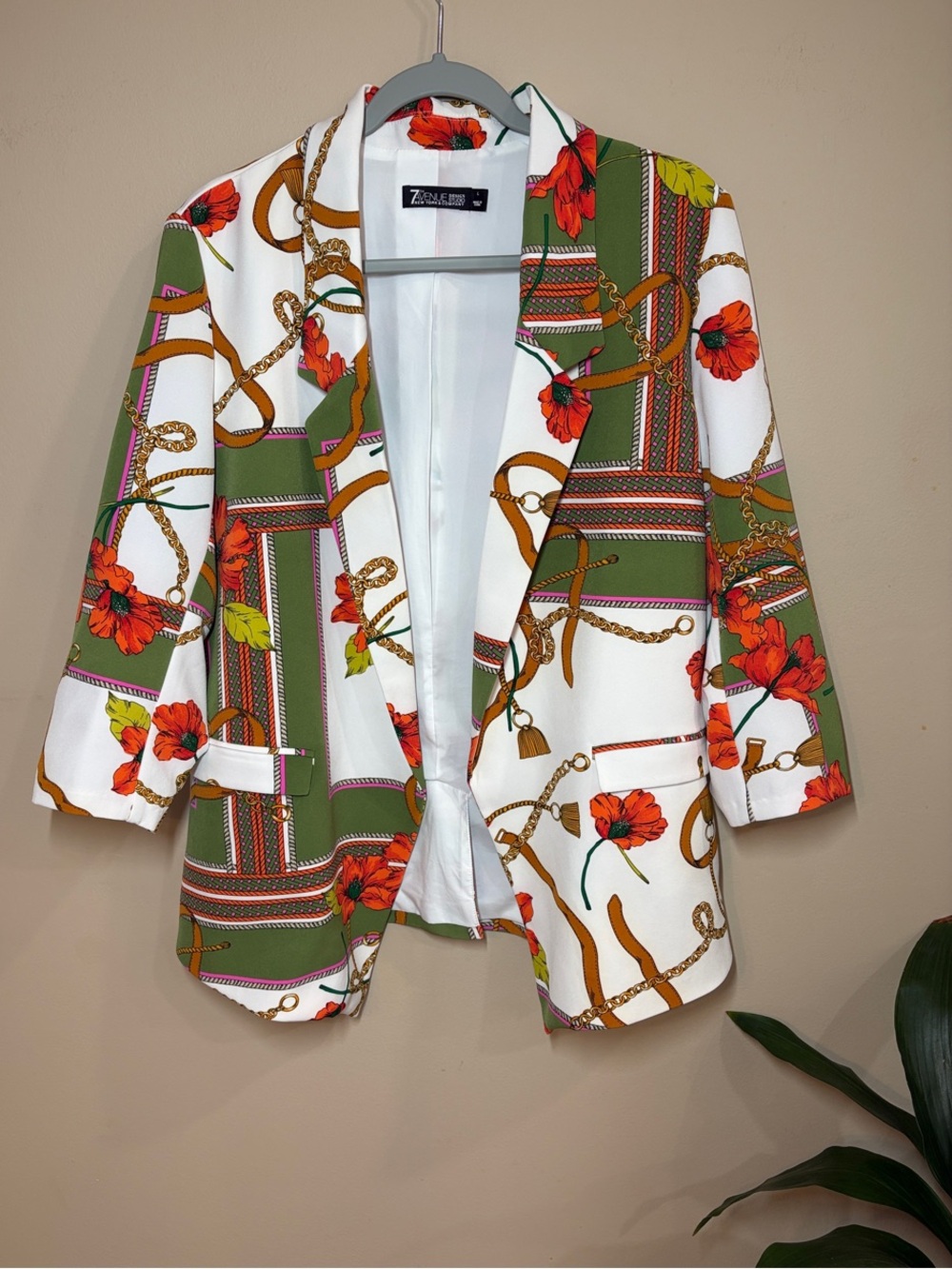 7th Avenue Design Studio Green, White Blazer w/ Red-Orange & Gold Chain Print, L